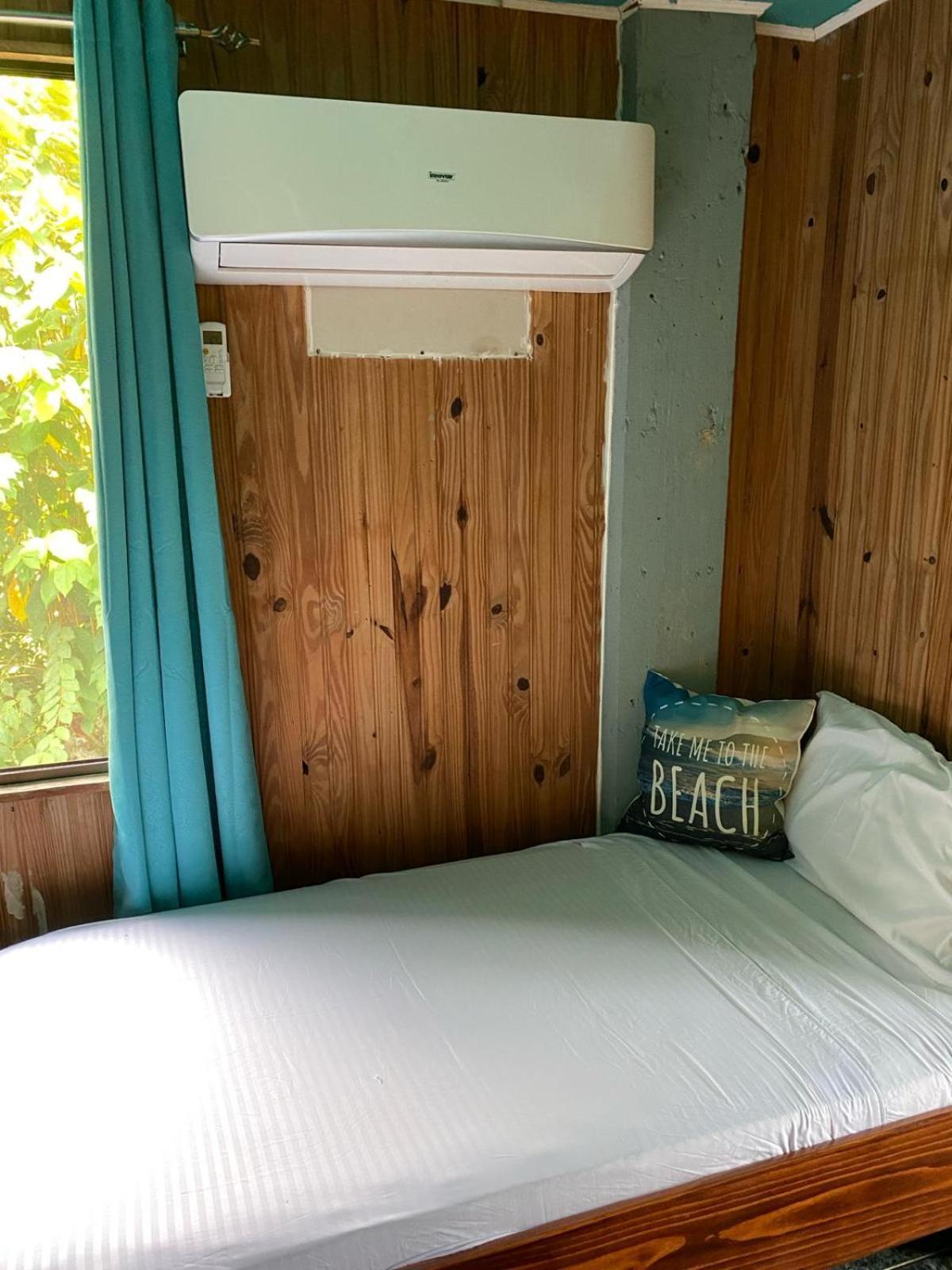 Al'S Beach Casa Увита Экстерьер фото
